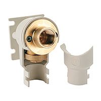 Угловой установочный фитинг GIACOMINI в кожухе 1/2"x12 (RC573Y004)